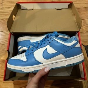 Nike - Dunk Low UNC, blue